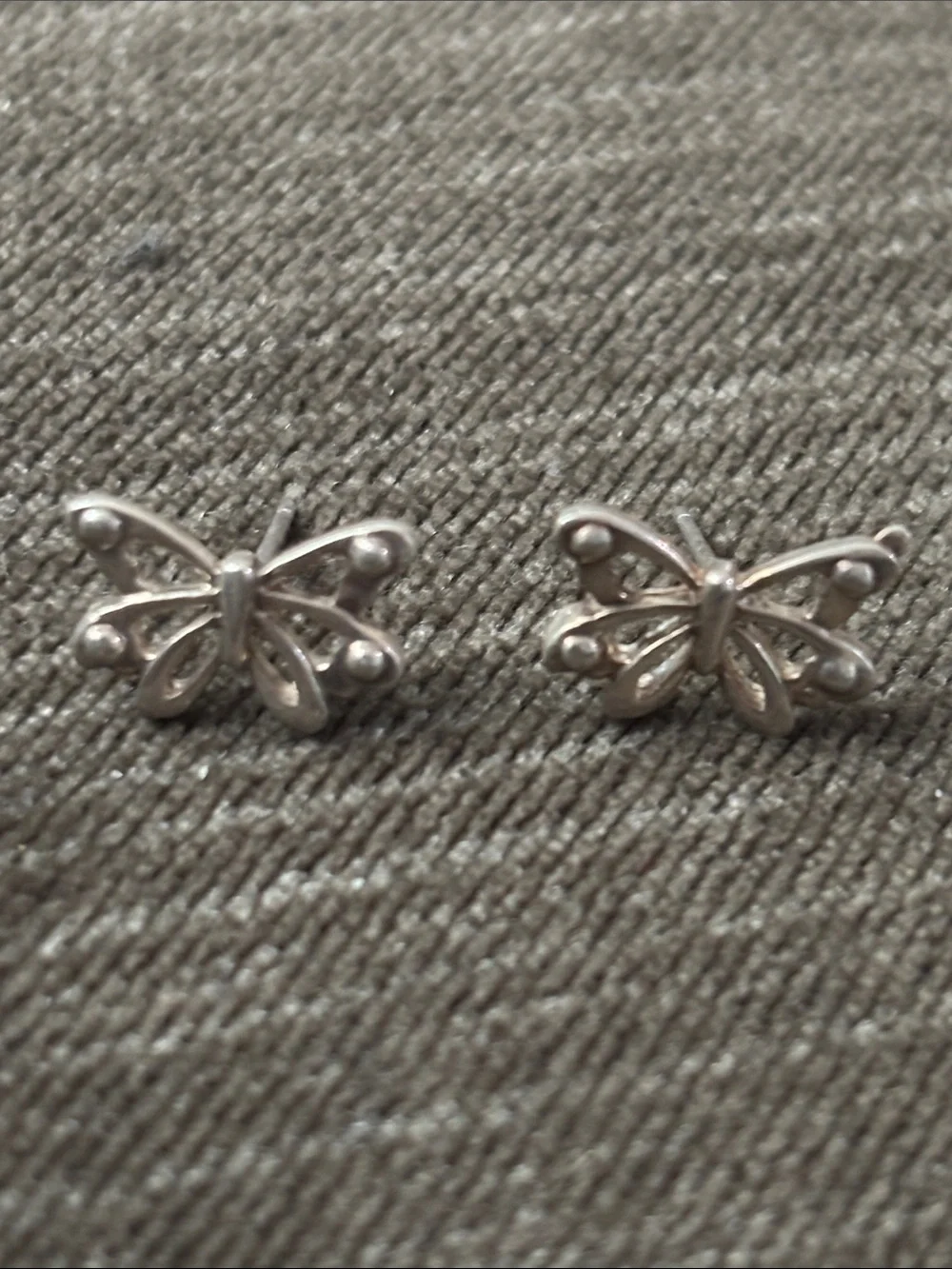 .925 Sterling Silver BUTTERFLY BUTTERFLIES MOTHS earrings fine jewelry Vntg 90s